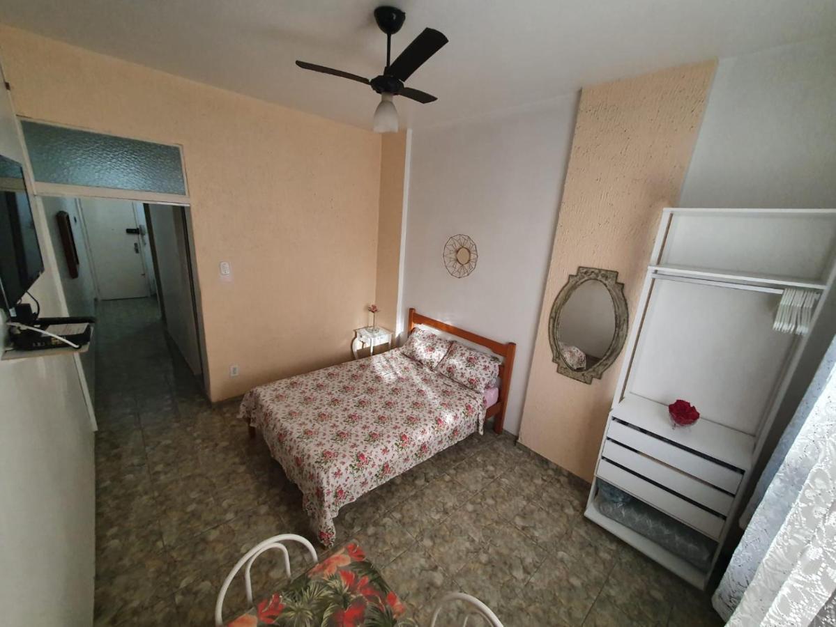 Apartemen Lindo E Barato No Centro De Copacabana